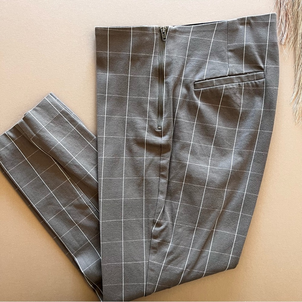 Taupe Grid Pattern Ankle Cropped Dress Pants - Picture 6 of 15